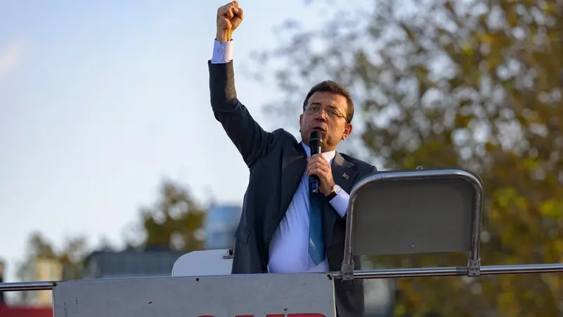 تركيا/ ايقاف منافس أردوغان وأعطال تضرب مواقع التواصل