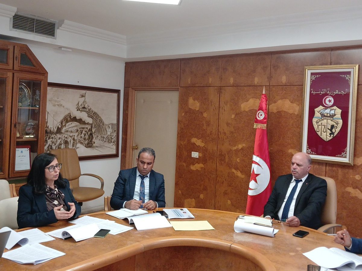 جلسة حول مشروع ميناء المياه العميقة بالنفيضة