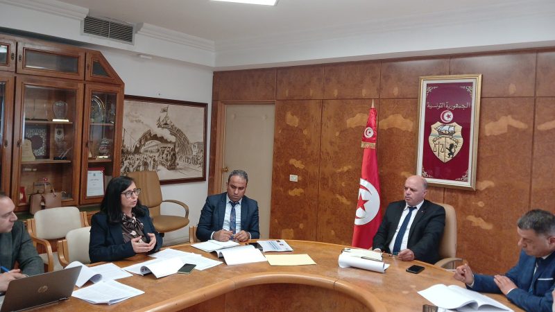 جلسة حول مشروع الميناء بالمياه العميقة بالنفيضة