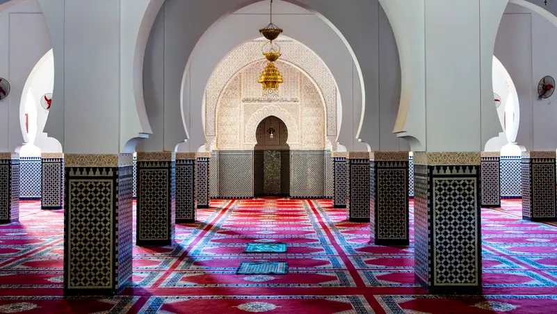 عركة نسائية داخل مسجد تغضب المغاربة