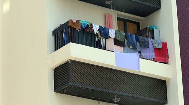 بلدية منزل جميل: ممنوع نشر الزرابي والغسيل!