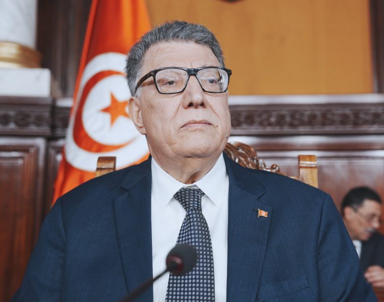 حادثة المزونة.. البرلمان يعرب عن عميق أسفه وكبير ألمه
