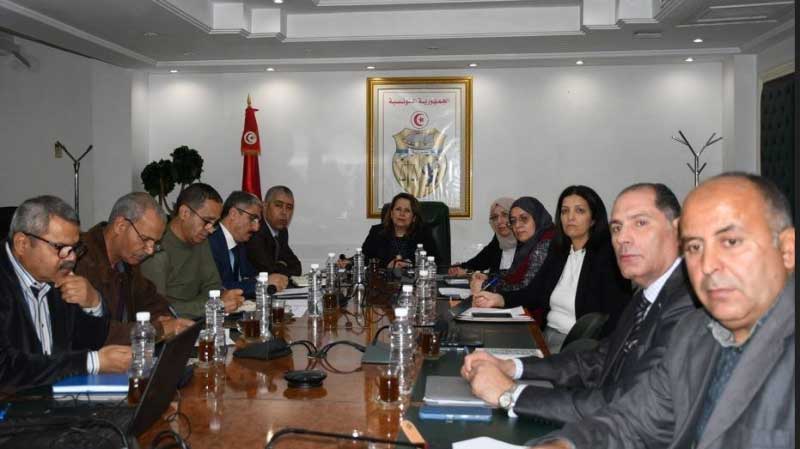 جلسة عمل حول تقدم مشروع النقل الهيدروليكي للفسفاط