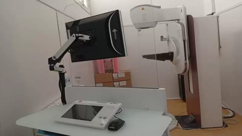 تركيز جهاز ماموغرافي بقفصة
