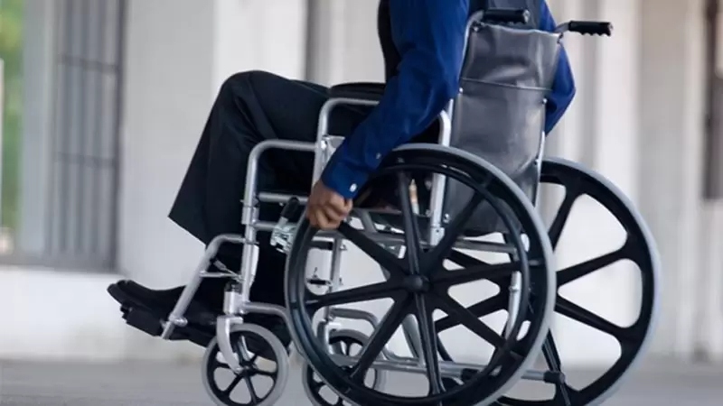 تنسيقية الدفاع عن حقوق ذوي الإعاقة تحتج أمام البرلمان