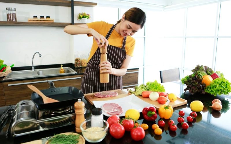 عادات غذائية سيئة يجب تجنبها في عيد الأضحى لتفادي مشاكل الجهاز الهضمي