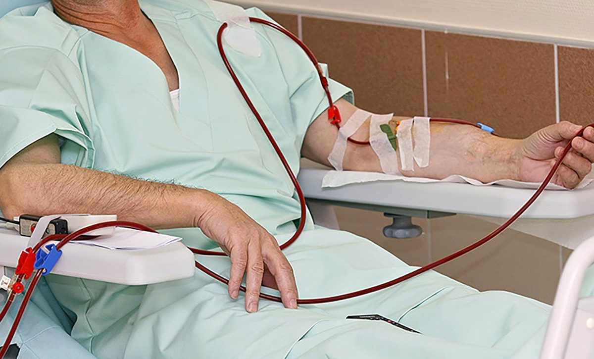 قريباً.. إصدار نصوص قانونية تهم مراكز تصفية الدم