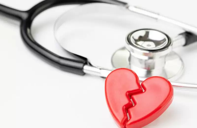 متلازمة القلب المكسور تفتك بالرجال أكثر من النساء