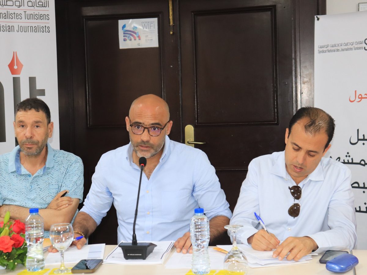 نقيب الصحفيين: نرفض إحداث وزارة للإعلام