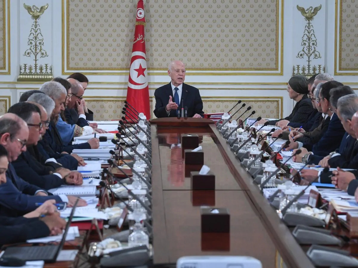 الرئيس: قطع الكهرباء في اي وقت من النهار أمر ليس طبيعيا