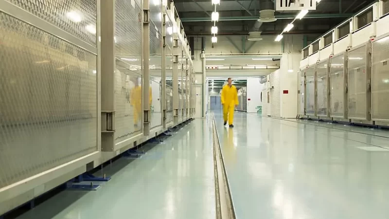 إيران تتخذ إجراءات مضادة لقرار وكالة الطاقة الذرية