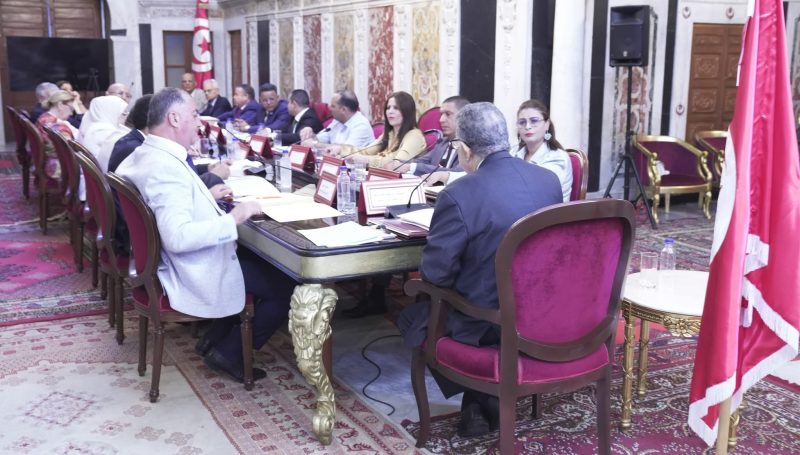 البرلمان يحيل 29 سؤالا للحكومة ويوجه لها هذه التقارير