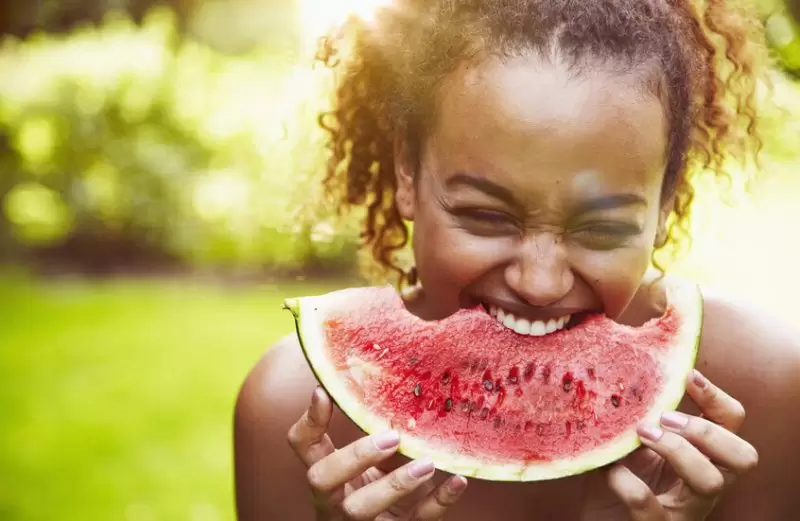 أكثر من مجرد فاكهة.. اكتشاف فوائد غير متوقعة للبطيخ