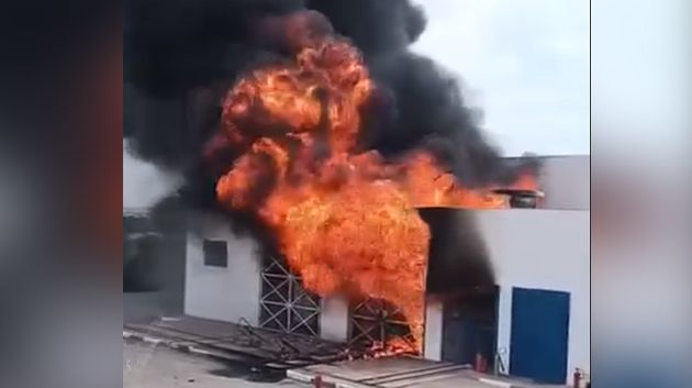 حريق بالمحول الكهربائي المركزي بمحطة ضخ المياه