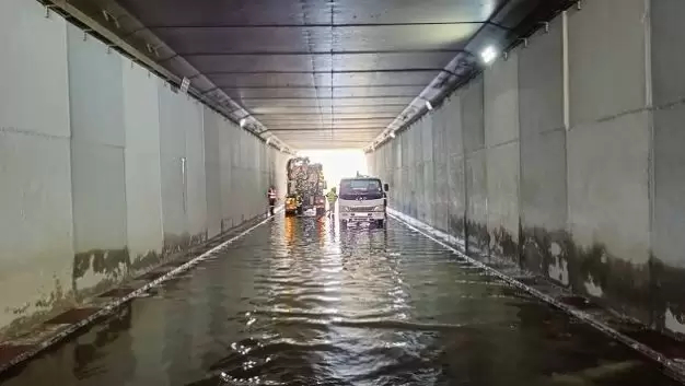 سكرة/ غلق شارع المشاتل جراء انهيار قناة للمياه المستعملة