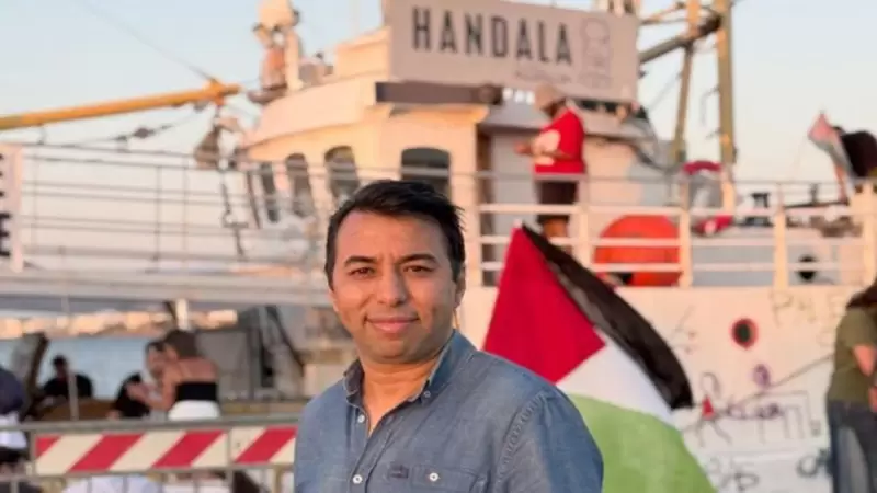 مراسل الجزيرة يروي ما حدث مع حنظلة