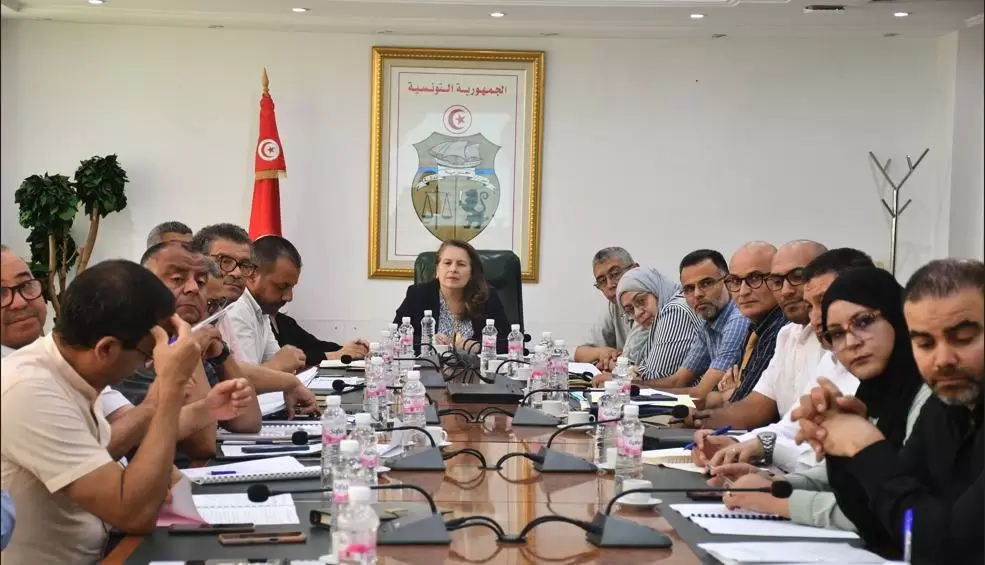 نحو إعادة هيكلة شركة نقل المواد المنجمية