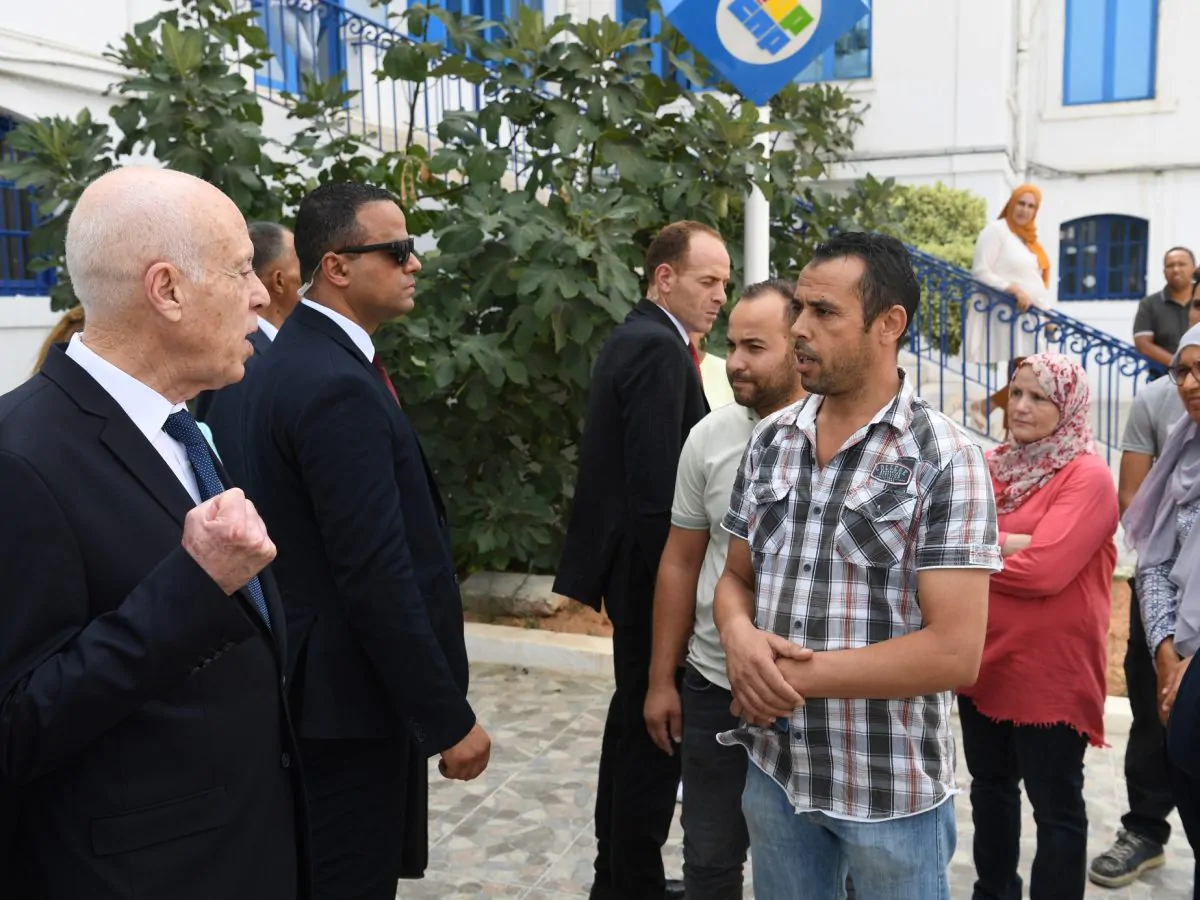 سعيّد: أكره كلمة الإعانة.. التعليم والشغل حق مشروع (فيديو)