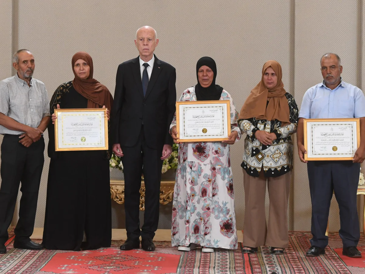 سعيّد: الأمية الحقيقية هي التي صاحبها يكتب ولا يعرف ما يكتب