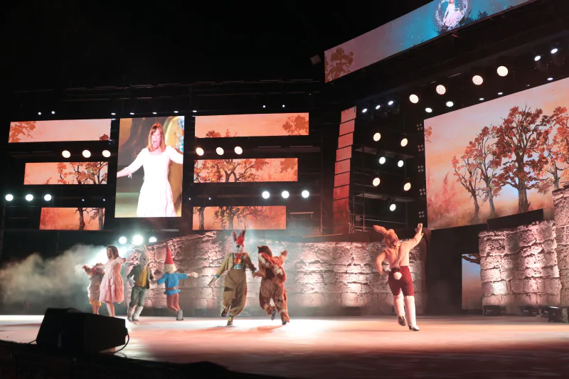 تمتيع 1200 طفل من فاقدي السند بعرض ضمن مهرجان قرطاج