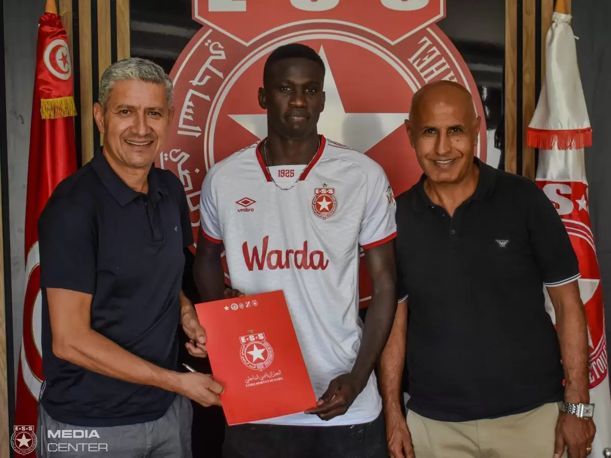 النجم الساحلي ينتدب المهاجم السنيغالي موسى سنغور