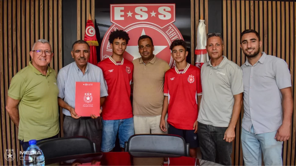 اتفاقية شراكة بين النجم وملعب المكناسي