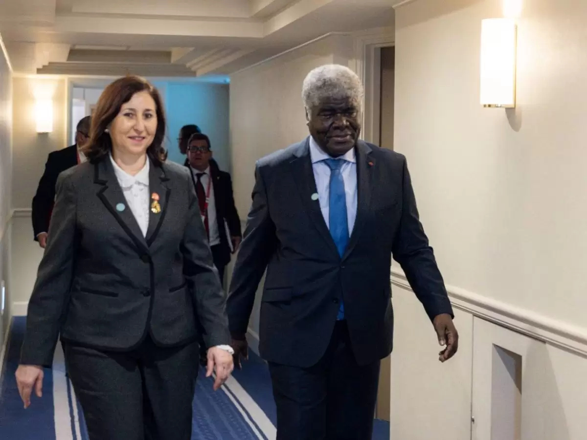 الوزير الأول للكوت ديفوار يشيد بالكفاءات التونسية