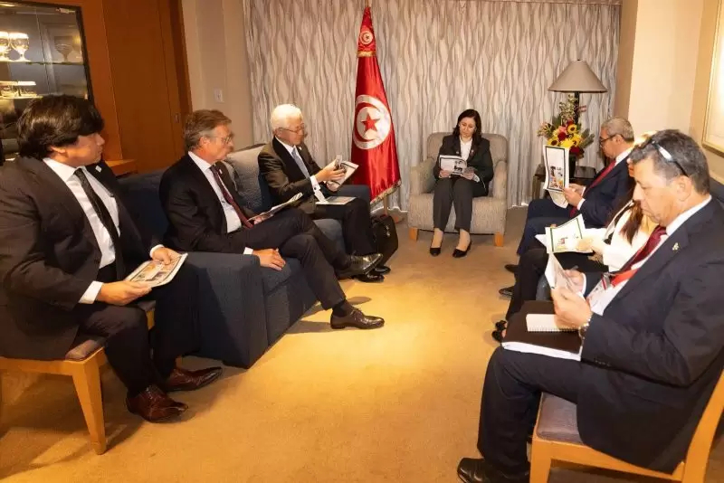 رئيسة الحكومة