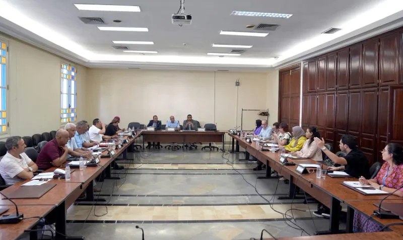 لجنة المالية تقرر عدم النظر في مشروع قانون المالية في هذه الحالة