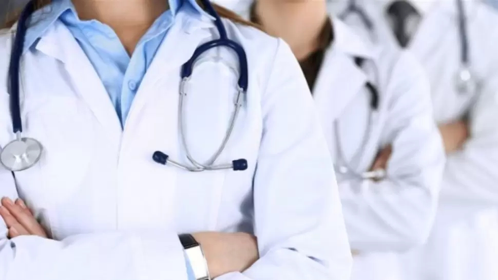 الترفيع في منحة الاستمرار للأطباء المقيمين والمتربصين الداخليين