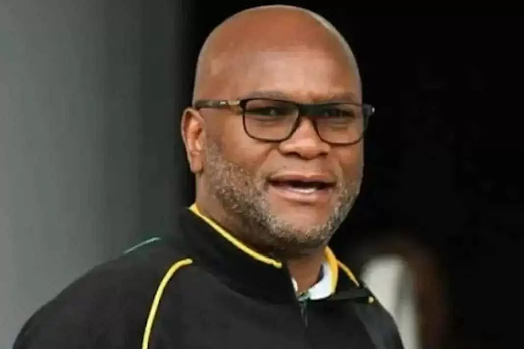 العثور على جثة سفير جنوب أفريقيا في فرنسا المختفي اسفل نزل في باريس