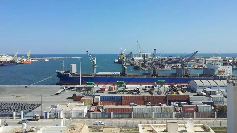  العجز التجاري لتونس خلال الأشهر الثمانية الأولى