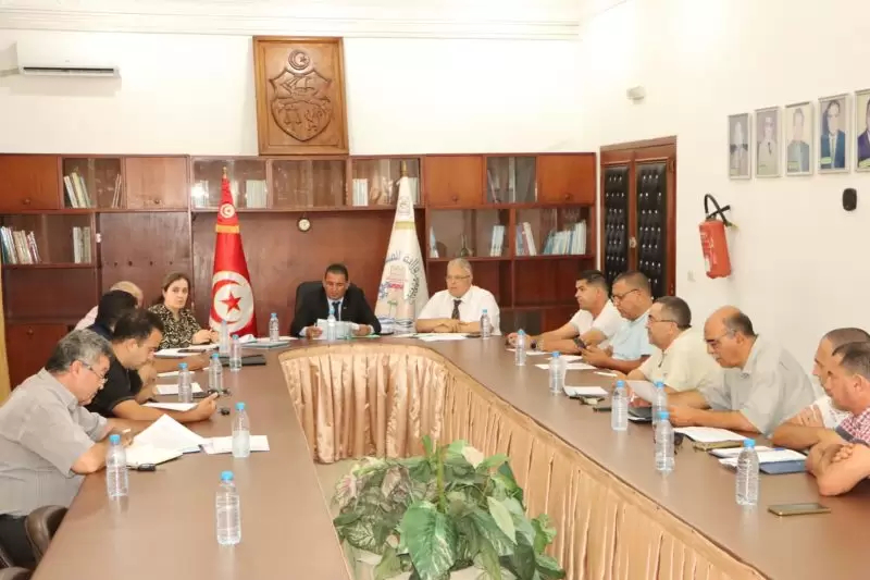 المنستير.. الوالي يتخذ اجراءات للتصدي للاعتداء على الملك العمومي