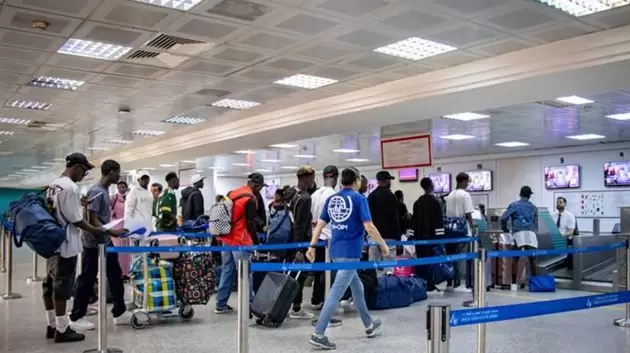 تمكين 154 مهاجرا إيفواريا من العودة الطوعية