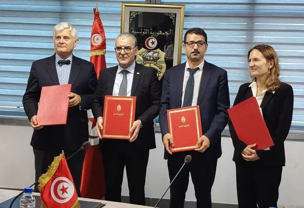 توقيع 5 اتفاقيات بين تونس والوكالة الفرنسية للتنمية