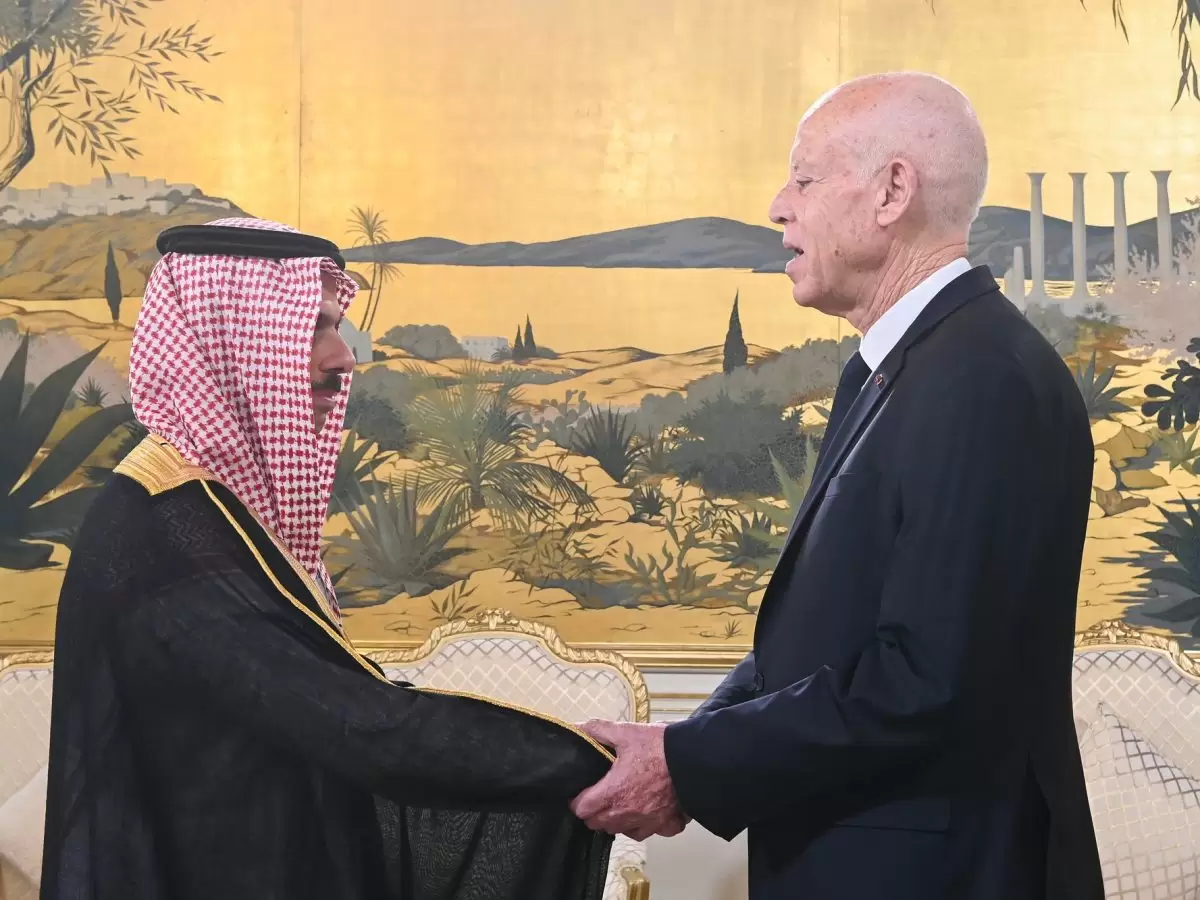 سعيّد يستقبل وزير خارجية السعودية