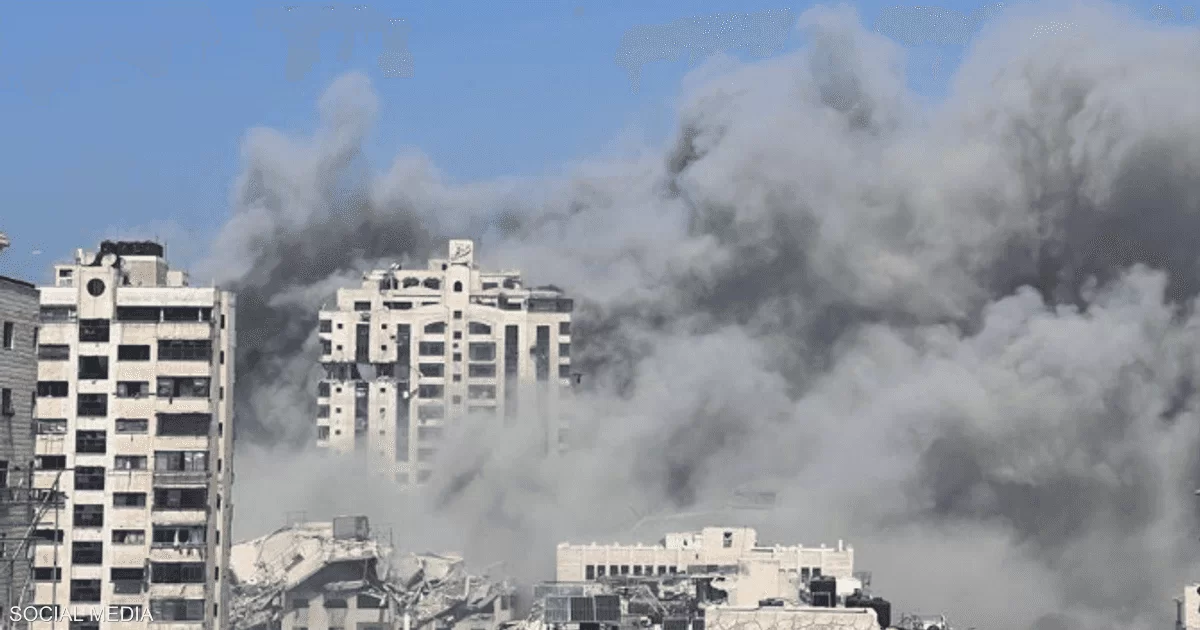 وزير دفاع الإحتلال: غـ.زة تحترق