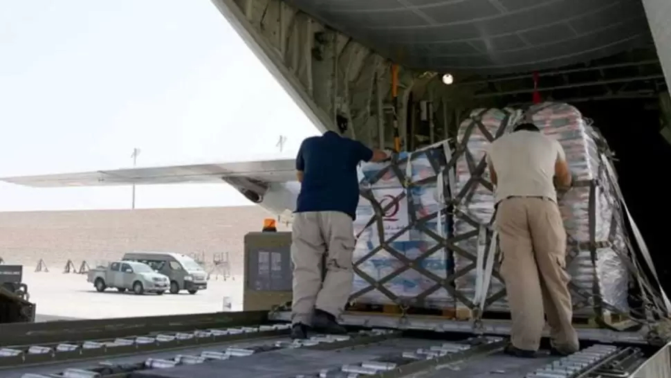 قطر تفتح جسرا جويا لمساعدة أفغانستان 