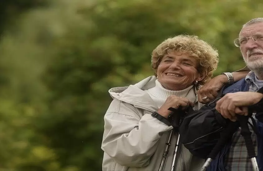  لماذا يشيخ الرجال والنساء بشكل مختلف؟