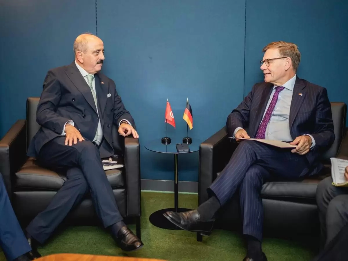 وزير الخارجية يبحث مع نظيره الألماني دعم علاقات التعاون