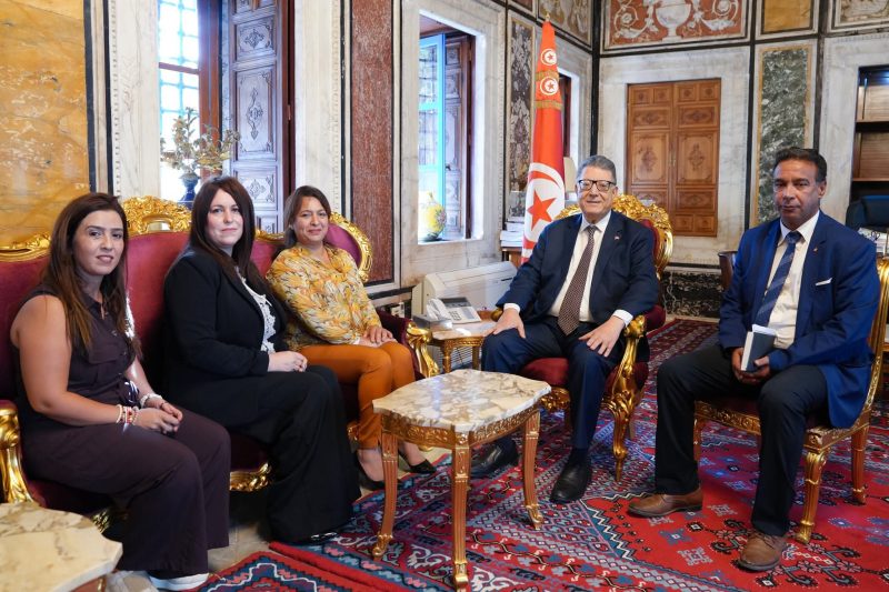 بودربالة يستقبل ممثلات عن إطارات وموظفي هيئئة مكافحة الفساد السابقة