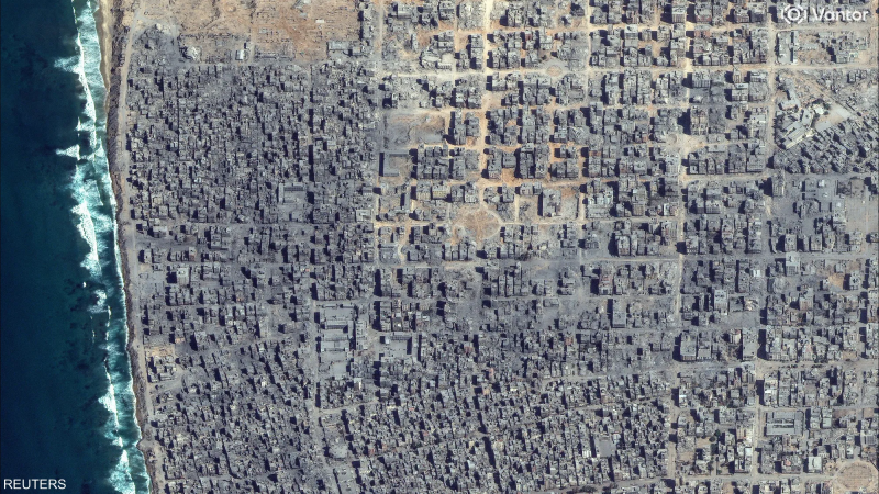 صور جوية لغزة بعد عامين من الحرب.. دمار واسع النطاق