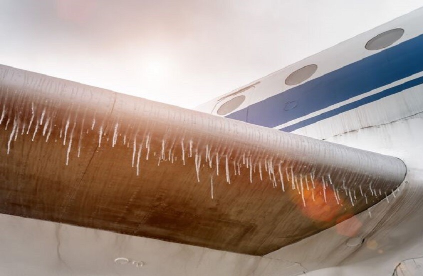 ابتكار للطائرات يحارب الجليد بنفسه دون تدخل الطيار ابتكار للطائرات يحارب الجليد بنفسه دون تدخل الطيار