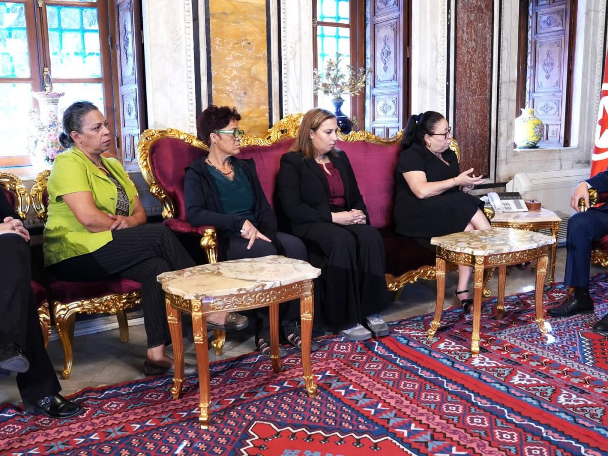 ابراهيم بودربالة يستقبل أعضاء جمعية محبي الحيوانات