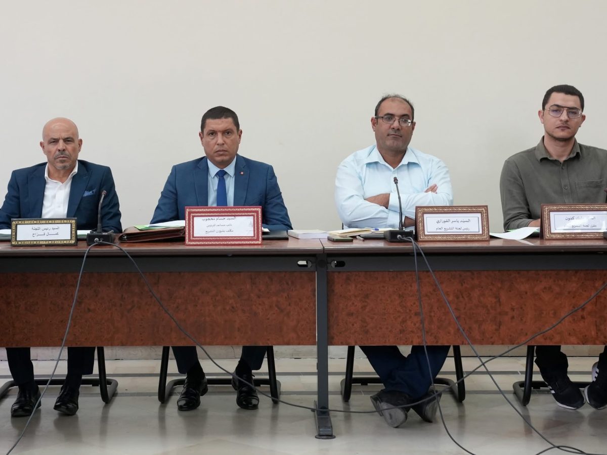 البرلمان.. دعوة لمراجعة مقترح زجر الإعتداء على الإطار التربوي