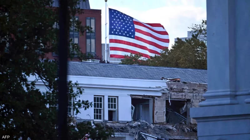 بدء أعمال هدم جزء من البيت الأبيض