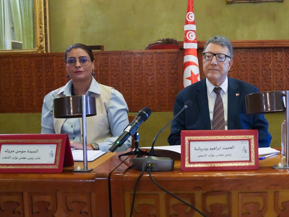 بودربالة يشرف على اجتماع ندوة الرؤساء