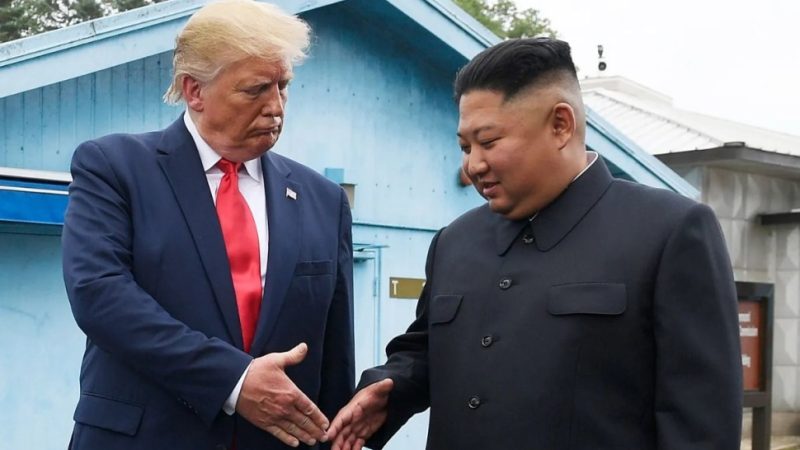 ترامب.. أود لقاء كيم جونغ أون
