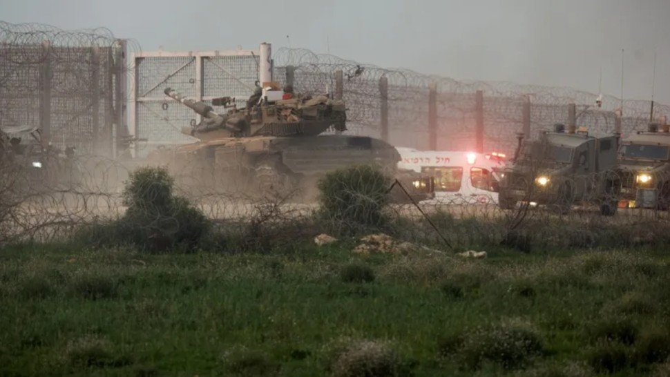 إصابة 12 جنديا من جيش الاحتلال على حدود غزة