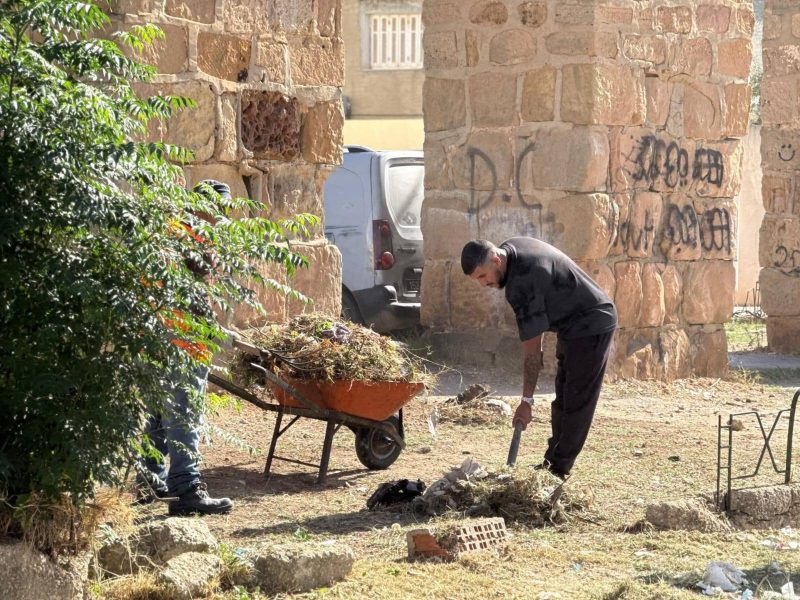حملة وطنية للنظافة في محيط المواقع الأثرية